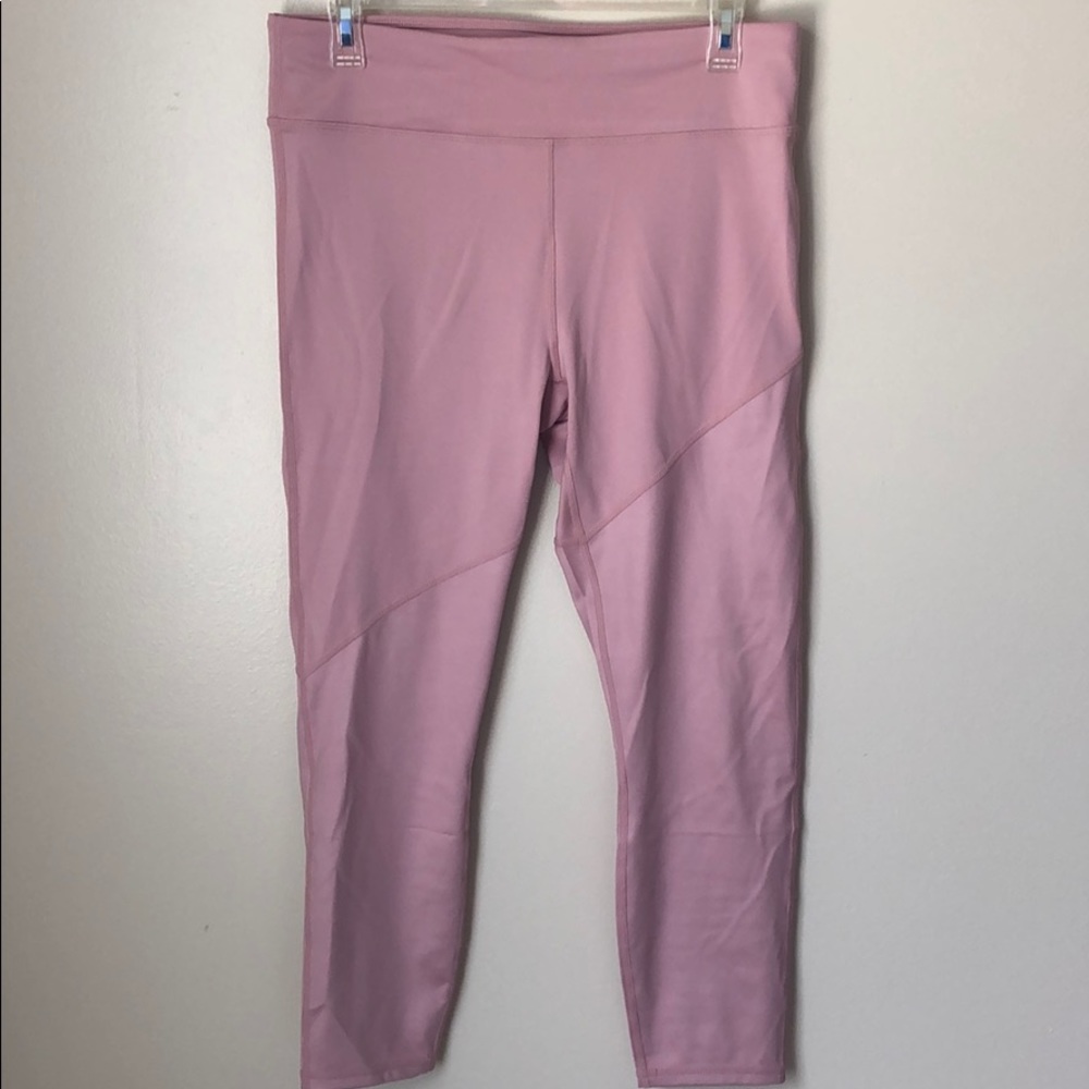Pink Powerlite Fabletics 7/8 Leggings NWT